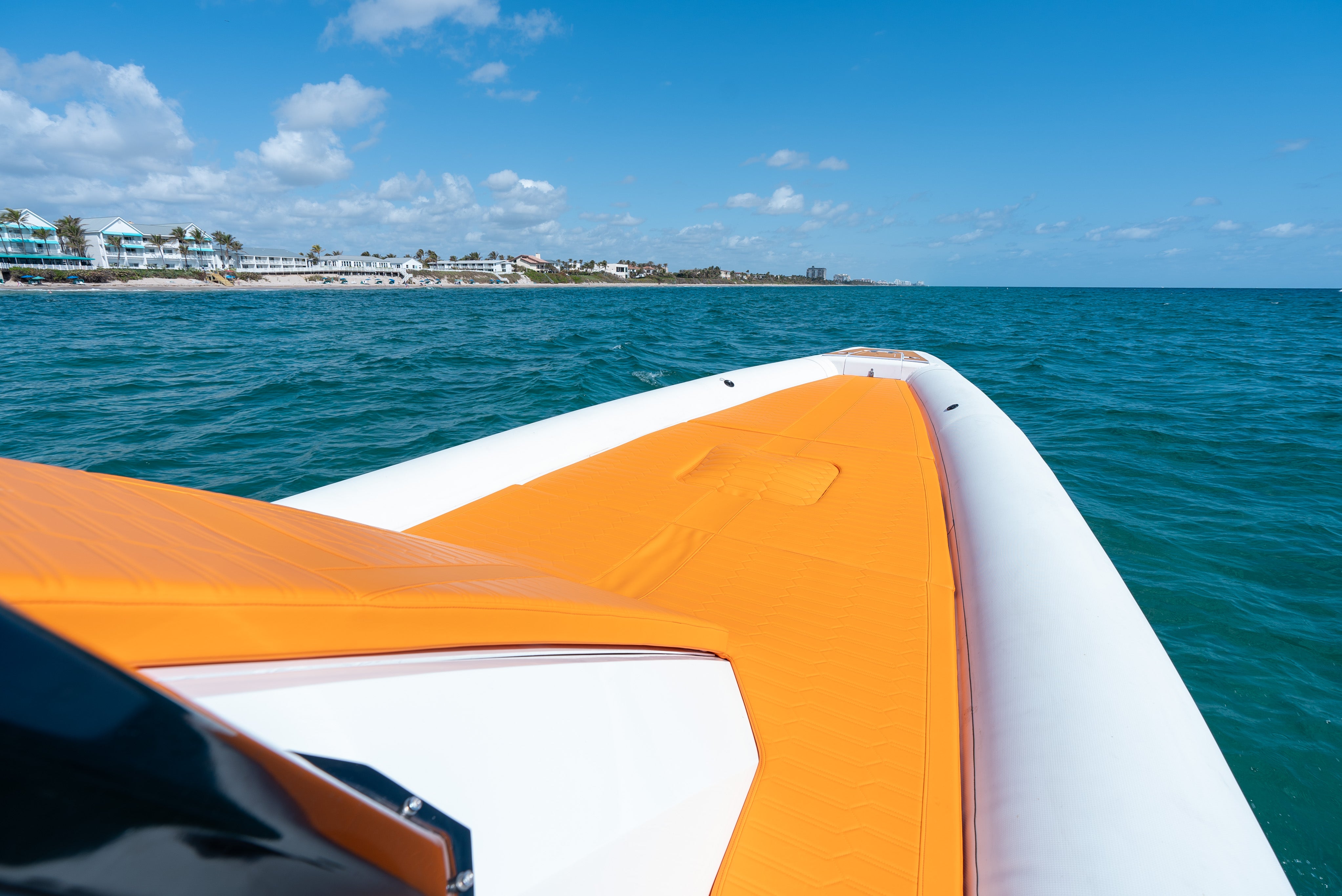 Best Boats for Bay and Offshore: A Comprehensive Guide